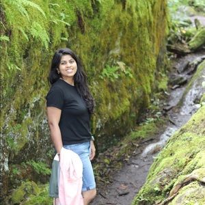 Meet your Posher, Shefali